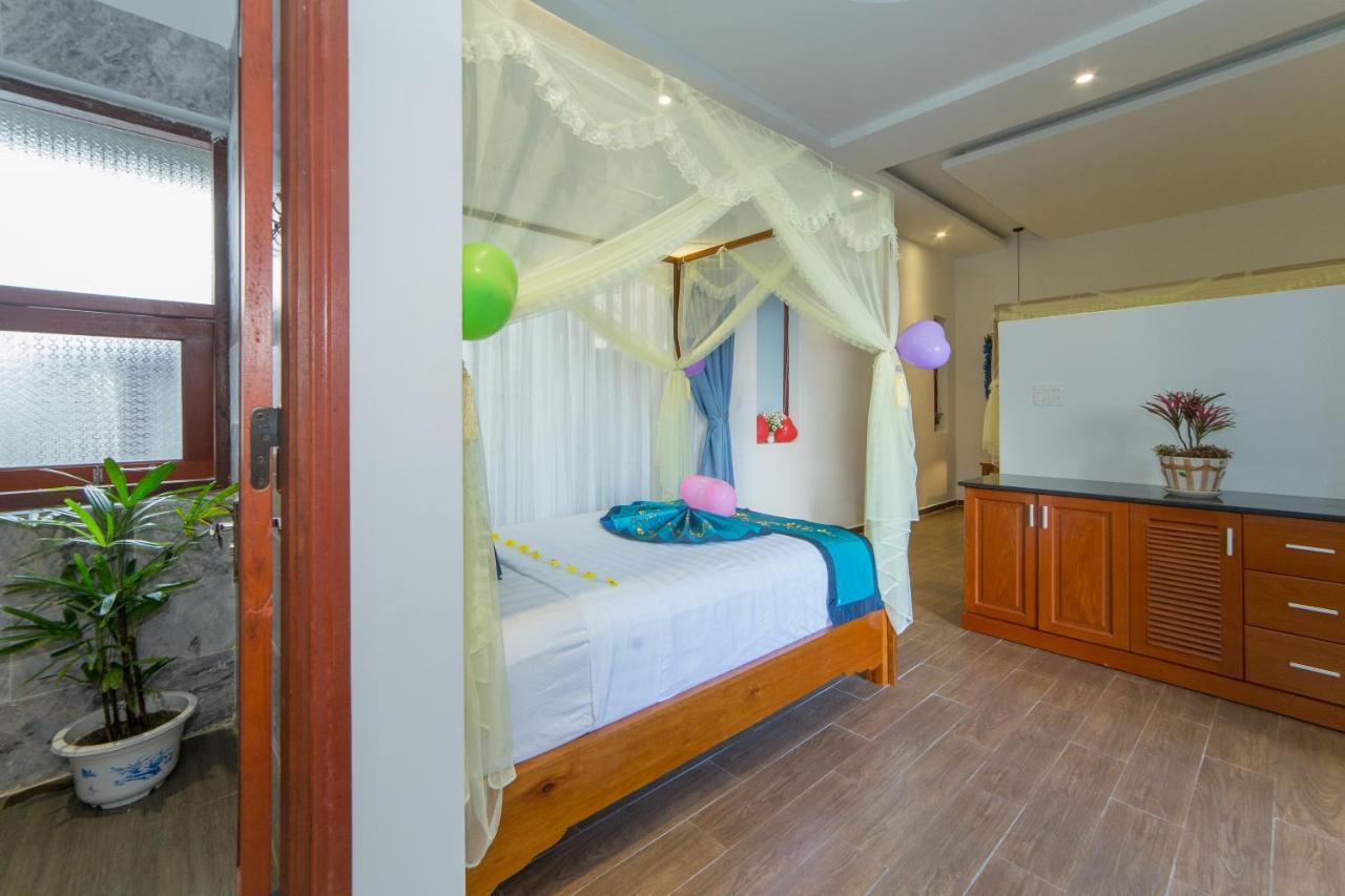 Homestay Sea Village *